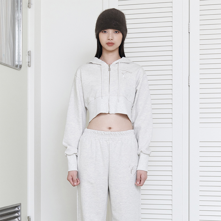 C LOGO EMBROIDERY CROP ZIP-UP_OATMEAL